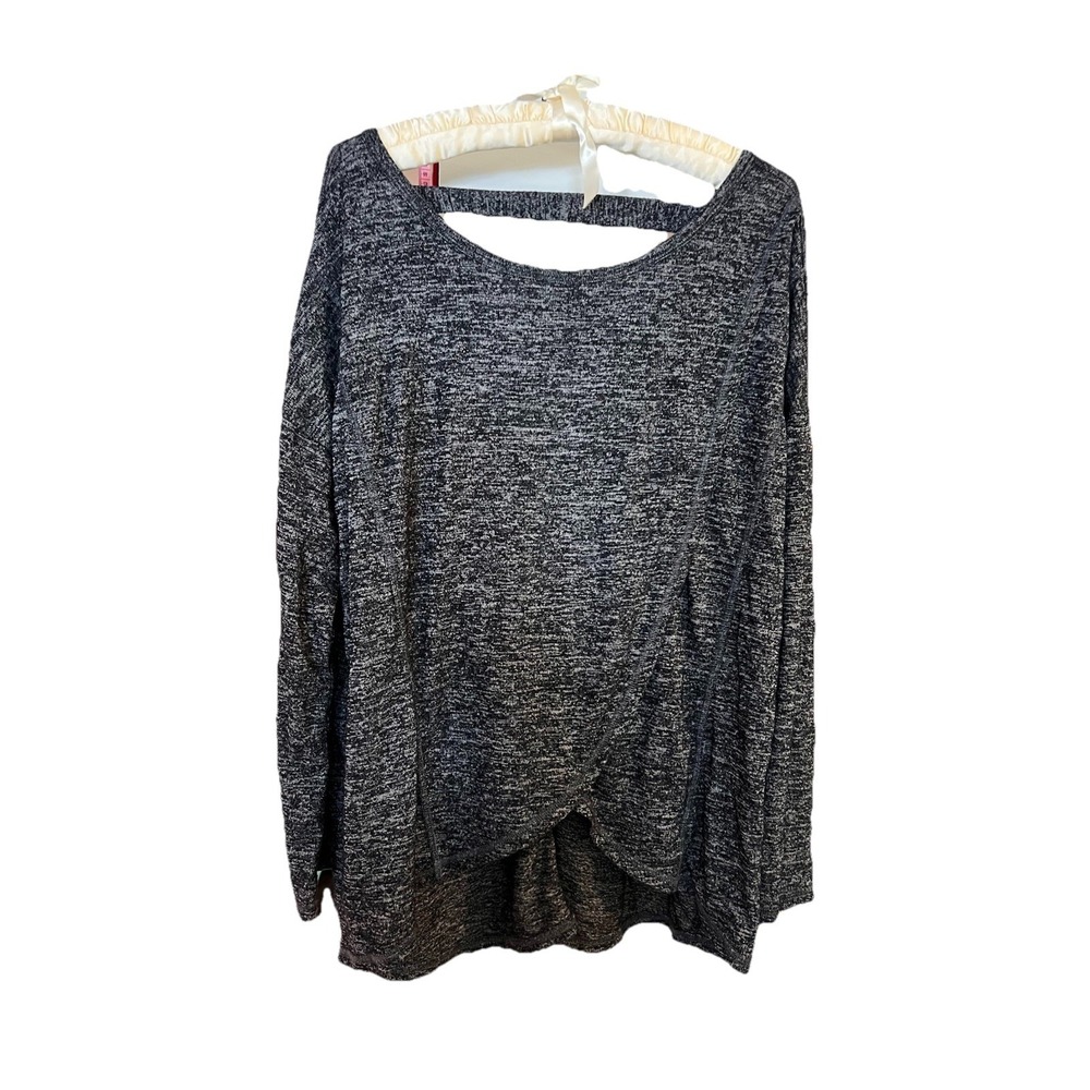 En Crème Large Crisscross Front Sweater Made in‎ USA Lightweight Deep V Back EUC